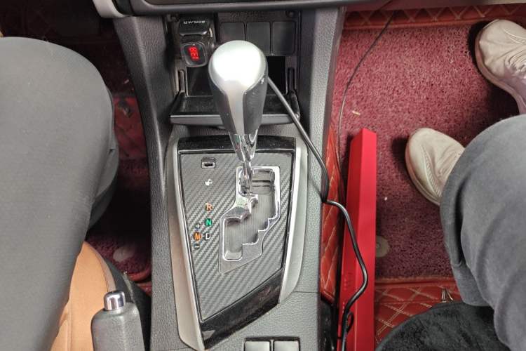 Used Toyota Corolla 2017 Revised Version 1.2T S-CVT GL Gear Lever
