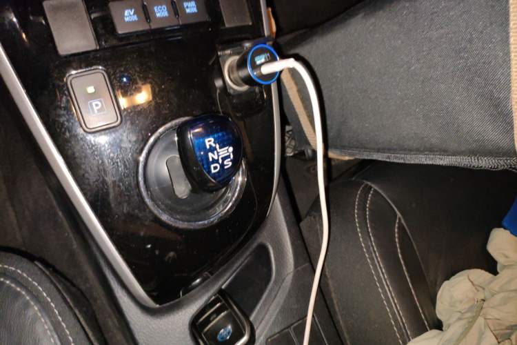 Used Toyota Corolla 2017 Revised Dual-Engine 1.8L E-CVT Elite Edition Gear Lever