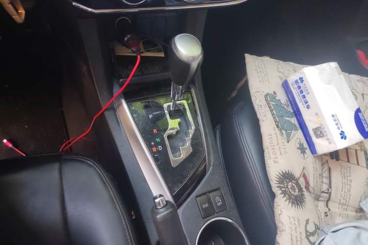 Used Toyota Corolla 2017 1.2T CVT GL Gear Lever