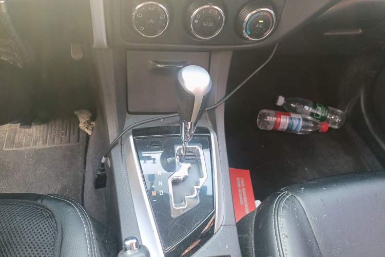 Used Toyota Corolla 2017 Revised Version 1.2T S-CVT GL Gear Lever