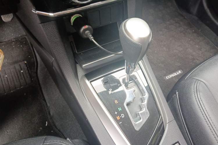 Used Toyota Corolla 2017 1.2T CVT GL Gear Lever