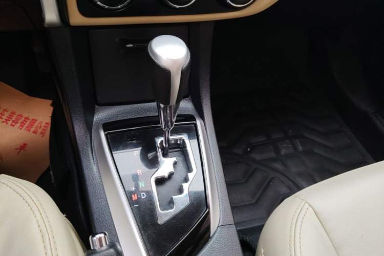 Used Toyota Corolla 2017 Revised Version 1.2T S-CVT GL Gear Lever