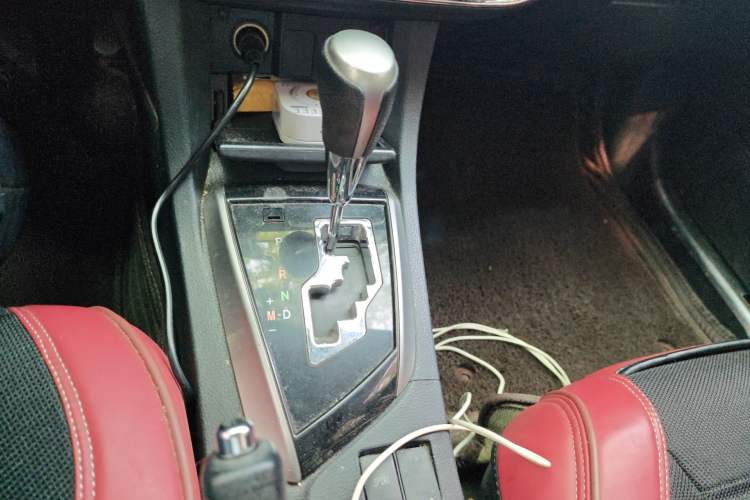 Used Toyota Corolla 2017 1.6L CVT GL Gear Lever