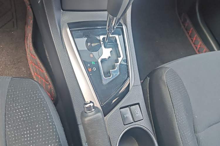 Used Toyota Corolla 2017 Revised Version 1.2T S-CVT GL Gear Lever