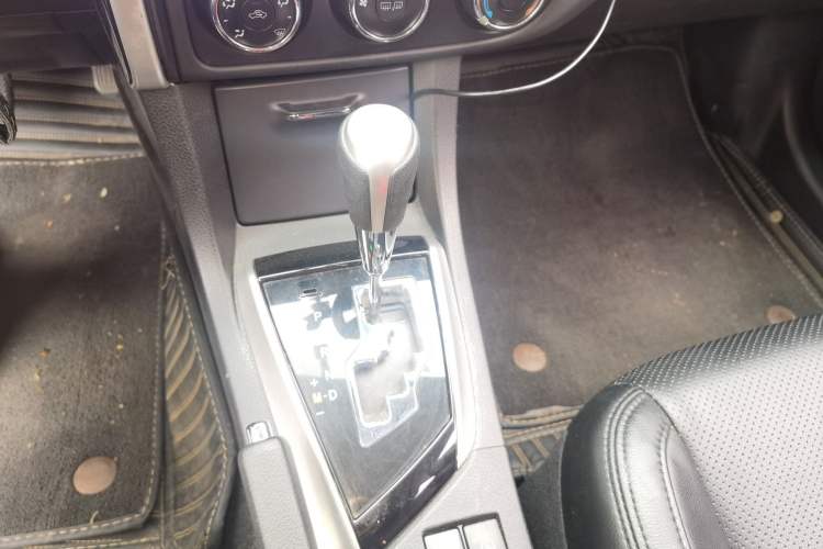 Used Toyota Corolla 2017 Revised Version 1.2T S-CVT GL Gear Lever