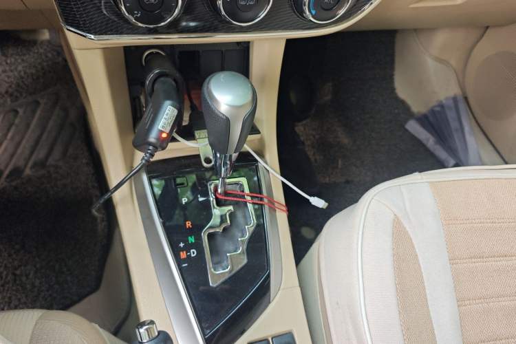 Used Toyota Corolla 2017 1.2T CVT GL-i Gear Lever