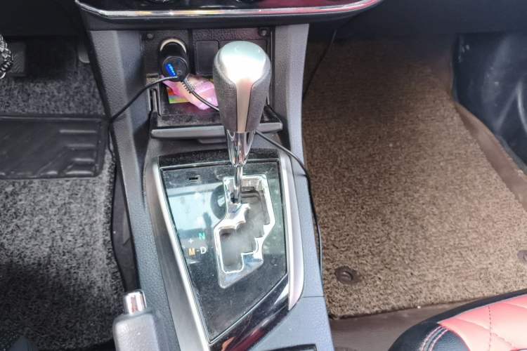 Used Toyota Corolla 2017 Revised Version 1.2T S-CVT GL Gear Lever
