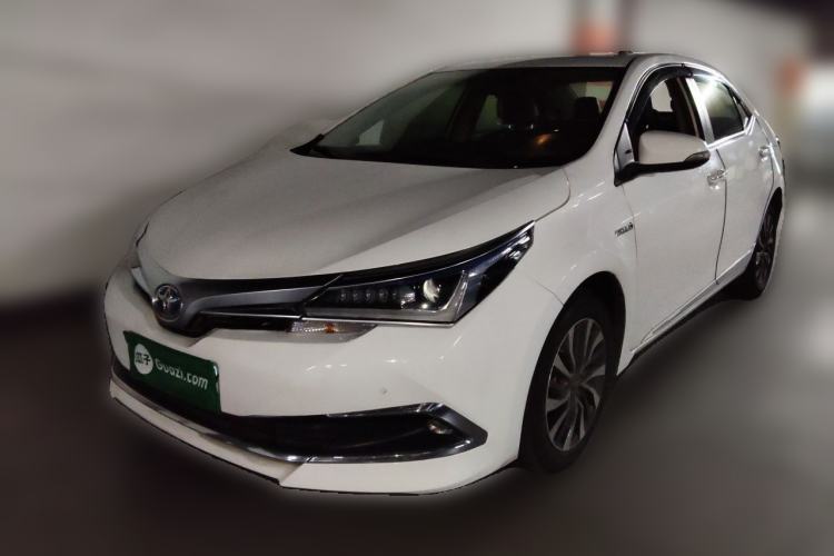 Used Toyota Corolla 2017 Revised Dual-Engine 1.8L E-CVT Elite Edition Guazi used car, China used car export, Used car for sale, Used Toyota cars, Cheapest cars for sale