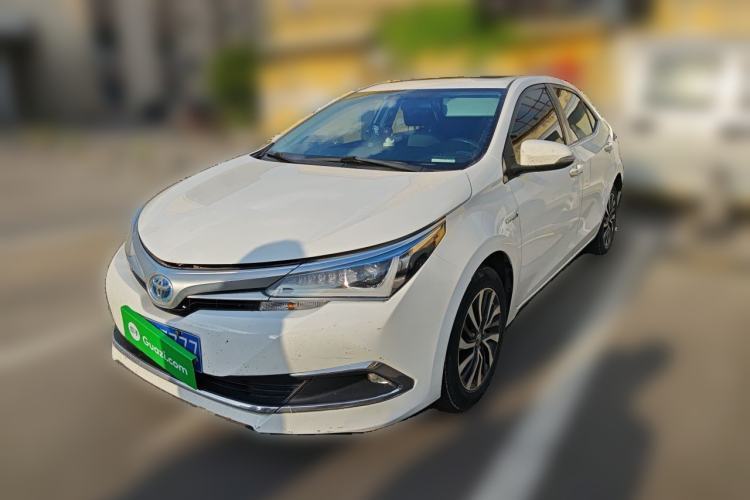 Used Toyota Corolla 2017 Revised Dual-Engine 1.8L E-CVT Leading Edition Guazi used car, China used car export, Used car for sale, Used cars, Cheapest cars for sale