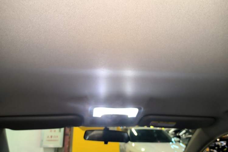 Used Toyota Corolla 2017 Revised Version 1.2T S-CVT GL Headliner