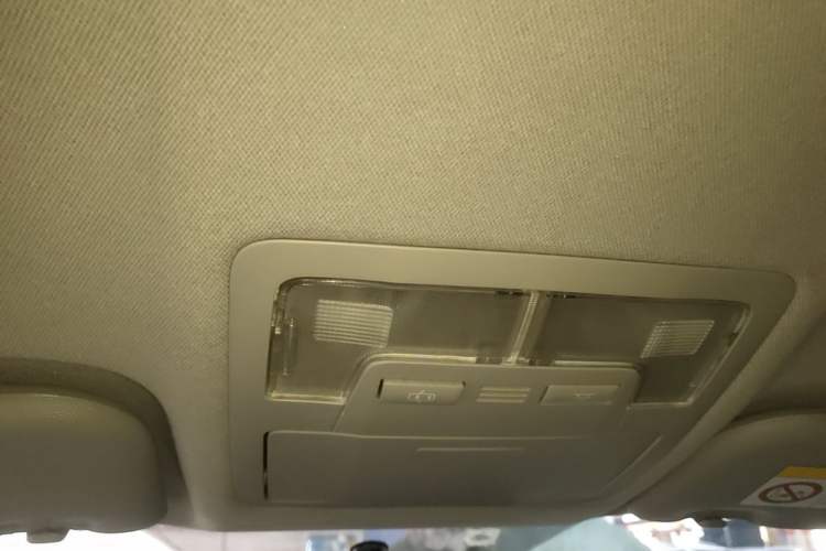 Used Toyota Corolla 2017 Revised Version 1.2T S-CVT GL Headliner