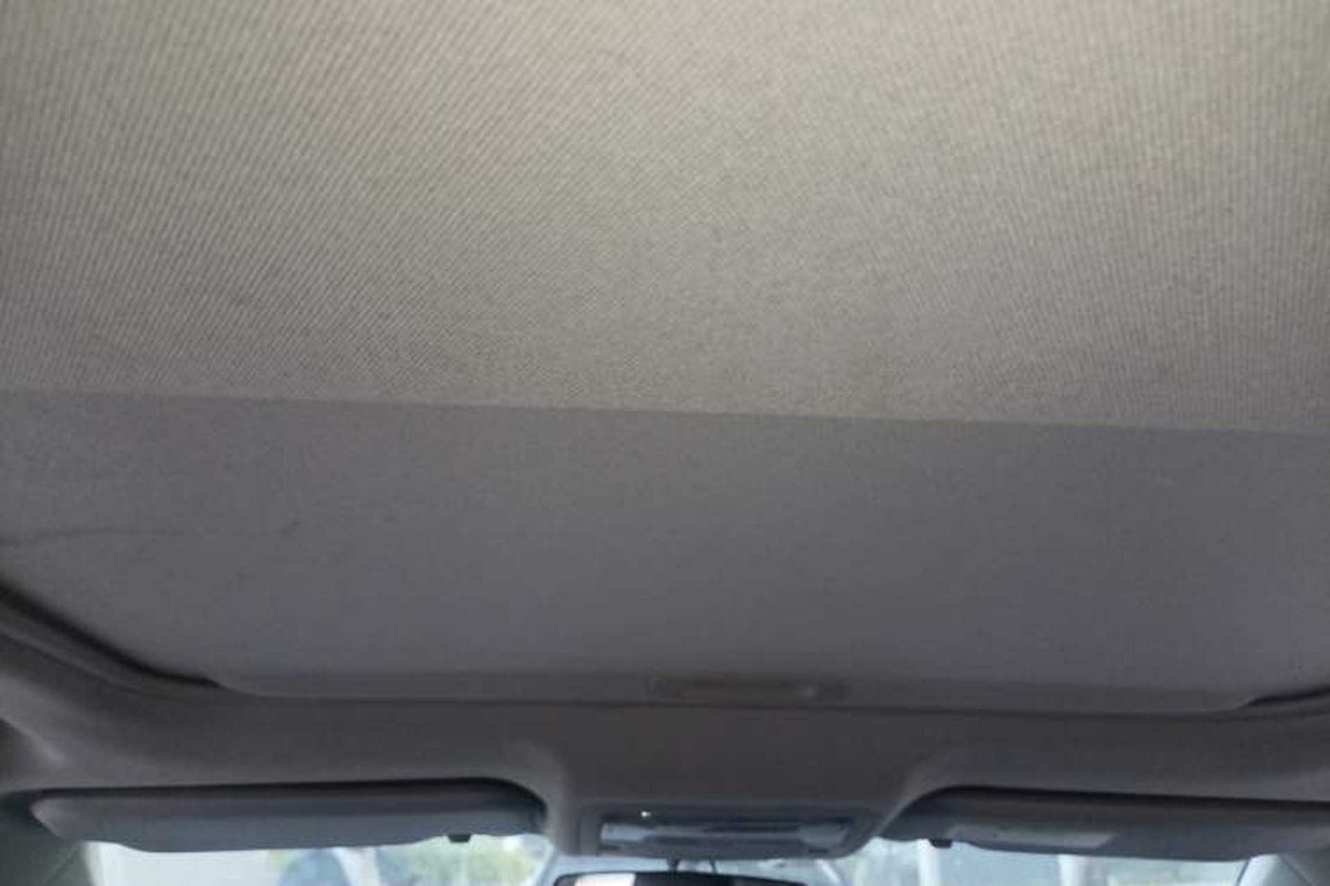 Used Toyota Corolla 2017 Revised Version 1.2T S-CVT GL-i Headliner