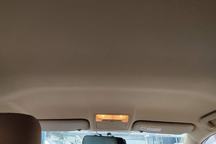 Used Toyota Corolla 2017 Revised Version 1.2T S-CVT GL Headliner