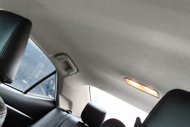 Used Toyota Corolla 2017 1.6L CVT GL Headliner