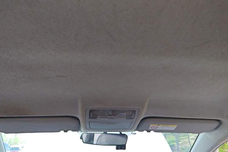 Used Toyota Corolla 2017 Revised Version 1.6L S-CVT GL Headliner