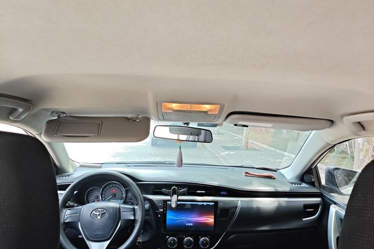 Used Toyota Corolla 2017 1.2T CVT GL Headliner