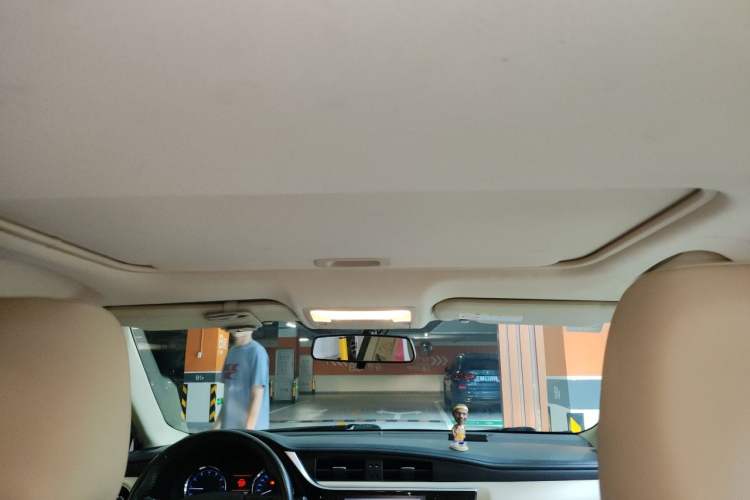 Used Toyota Corolla 2017 Revised Version 1.2T S-CVT GL-i Leather Edition Headliner