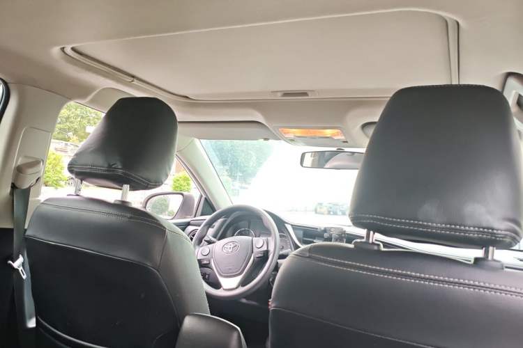 Used Toyota Corolla 2017 Revised Version 1.2T S-CVT GL-i Headliner