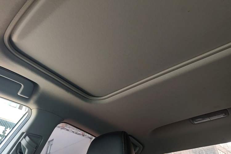 Used Toyota Corolla 2017 1.2T CVT GL-i Headliner