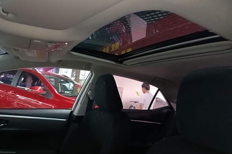 Used Toyota Corolla 2017 1.2T CVT GLX-i Headliner