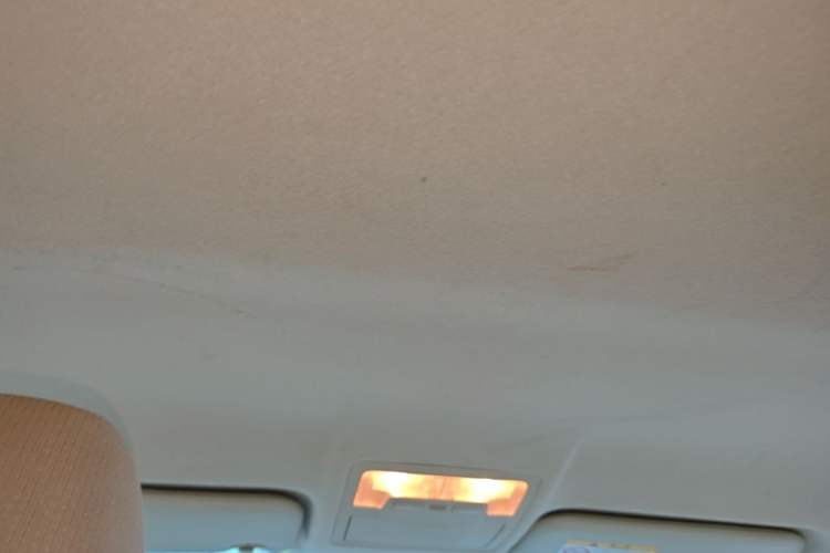 Used Toyota Corolla 2017 Revised Version 1.6L S-CVT GL Headliner