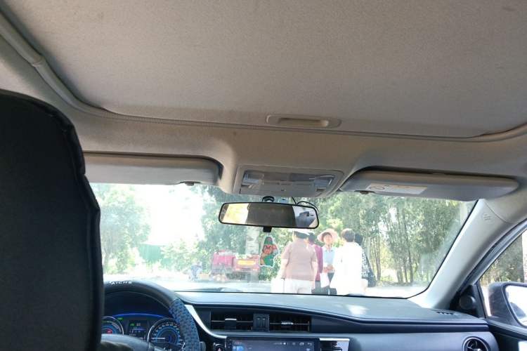 Used Toyota Corolla 2017 Revised Dual-Engine 1.8L E-CVT Elite Edition Headliner