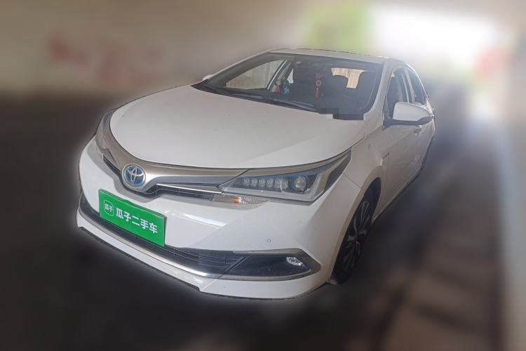 Used Toyota Corolla 2017 Revised Dual-Engine 1.8L E-CVT Elite Edition Guazi used car, China used car export, Used car for sale, Used  cars, Cheapest cars for sale