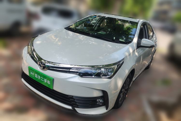 Used Toyota Corolla 2017 Revised Version 1.2T S-CVT GL-i Guazi used car, China used car export, Used car for sale, Used cars, Cheapest cars for sale