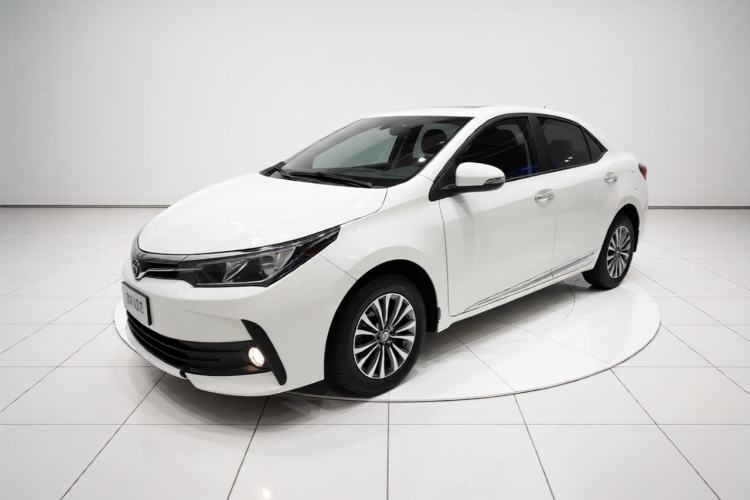 Ojetý Toyota Corolla 2017 Revised Version 1.2T S-CVT GL-i Guazi used car, China used car export, Used car for sale, Used cars, Cheapest cars for sale
