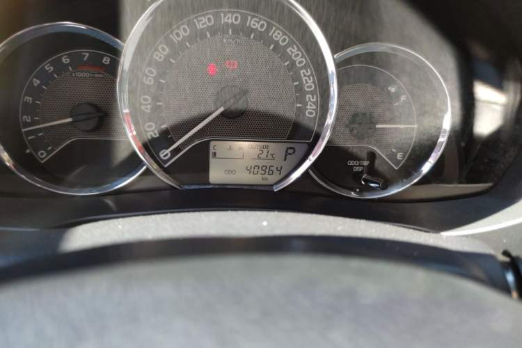 Used Toyota Corolla 2017 Revised Version 1.6L S-CVT GL Instrument Cluster