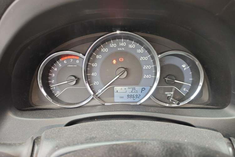 Used Toyota Corolla 2017 Revised Version 1.2T S-CVT GL Instrument Cluster