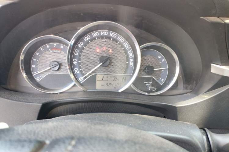 Used Toyota Corolla 2017 Revised Version 1.6L S-CVT GL Instrument Cluster