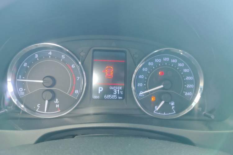 Used Toyota Corolla 2017 Revised Version 1.2T S-CVT GL-i Instrument Cluster