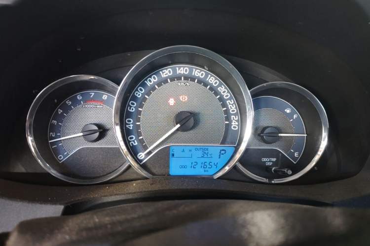 Used Toyota Corolla 2017 1.6L CVT GL Instrument Cluster