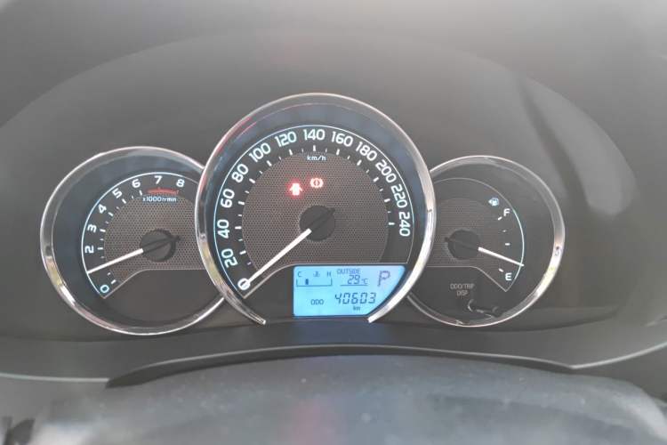 Used Toyota Corolla 2017 Revised Version 1.6L S-CVT GL Instrument Cluster