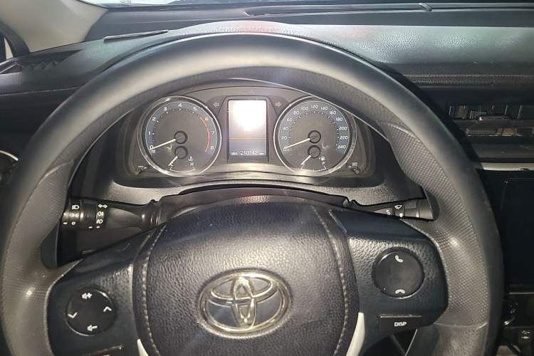 Used Toyota Corolla 2017 Revised Version 1.2T S-CVT GL-i Instrument Cluster