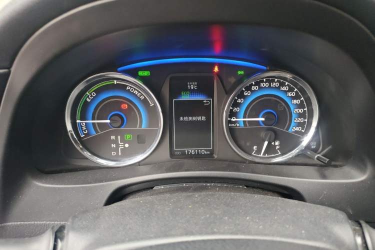 Used Toyota Corolla 2017 Revised Dual-Engine 1.8L E-CVT Leading Edition Instrument Cluster