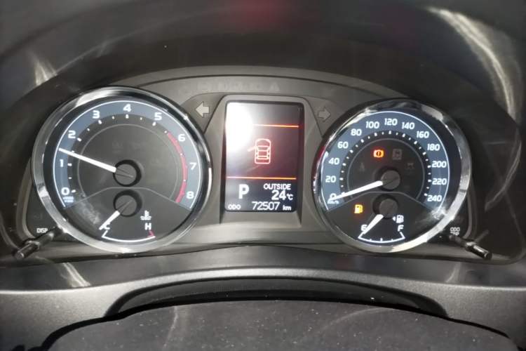 Used Toyota Corolla 2017 Revised Version 1.2T S-CVT GL-i Instrument Cluster