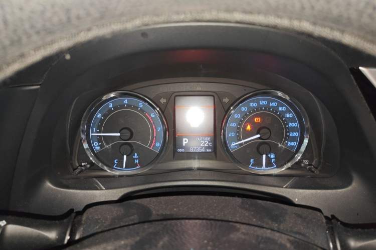 Used Toyota Corolla 2017 Revised Version 1.2T S-CVT GL-i Instrument Cluster