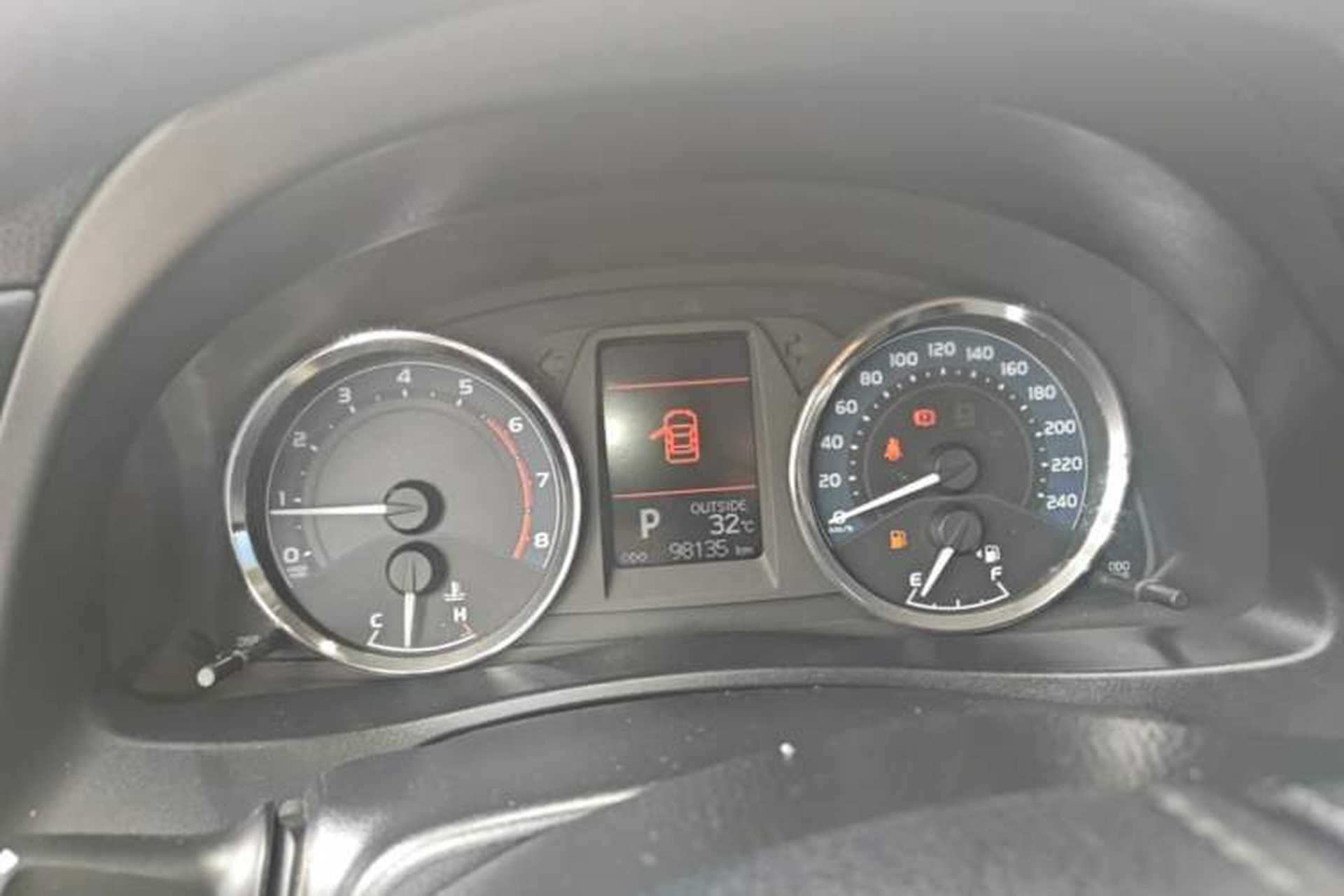 Used Toyota Corolla 2017 Revised Version 1.2T S-CVT GL-i Instrument Cluster