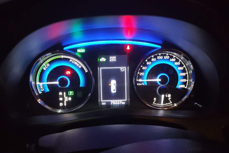 Used Toyota Corolla 2017 Revised Dual-Motor 1.8L E-CVT Pioneer Edition Instrument Cluster