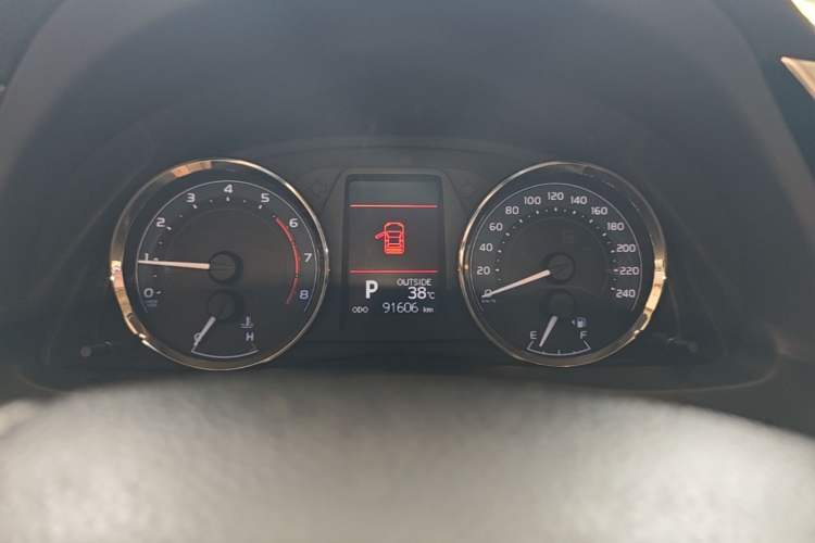 Used Toyota Corolla 2017 Revised Version 1.2T S-CVT GL-i Instrument Cluster