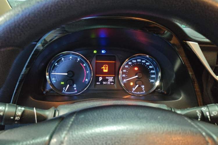 Used Toyota Corolla 2017 Revised Version 1.2T S-CVT GL-i Instrument Cluster