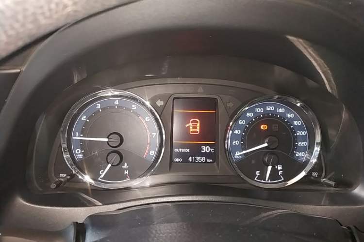Used Toyota Corolla 2017 Revised Version 1.2T Manual GL-i Instrument Cluster
