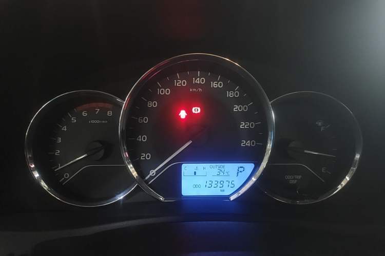 Used Toyota Corolla 2017 Revised Version 1.2T S-CVT GL Instrument Cluster