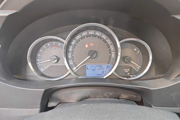 Used Toyota Corolla 2017 Revised Version 1.6L S-CVT GL Instrument Cluster