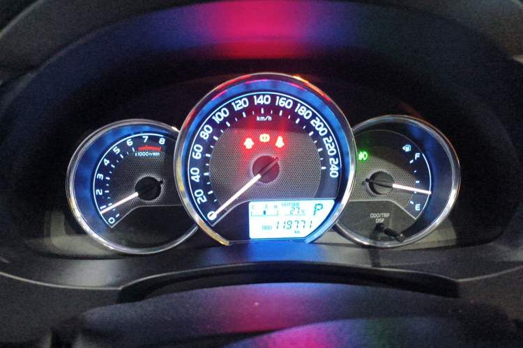 Used Toyota Corolla 2017 1.6L CVT GL Instrument Cluster