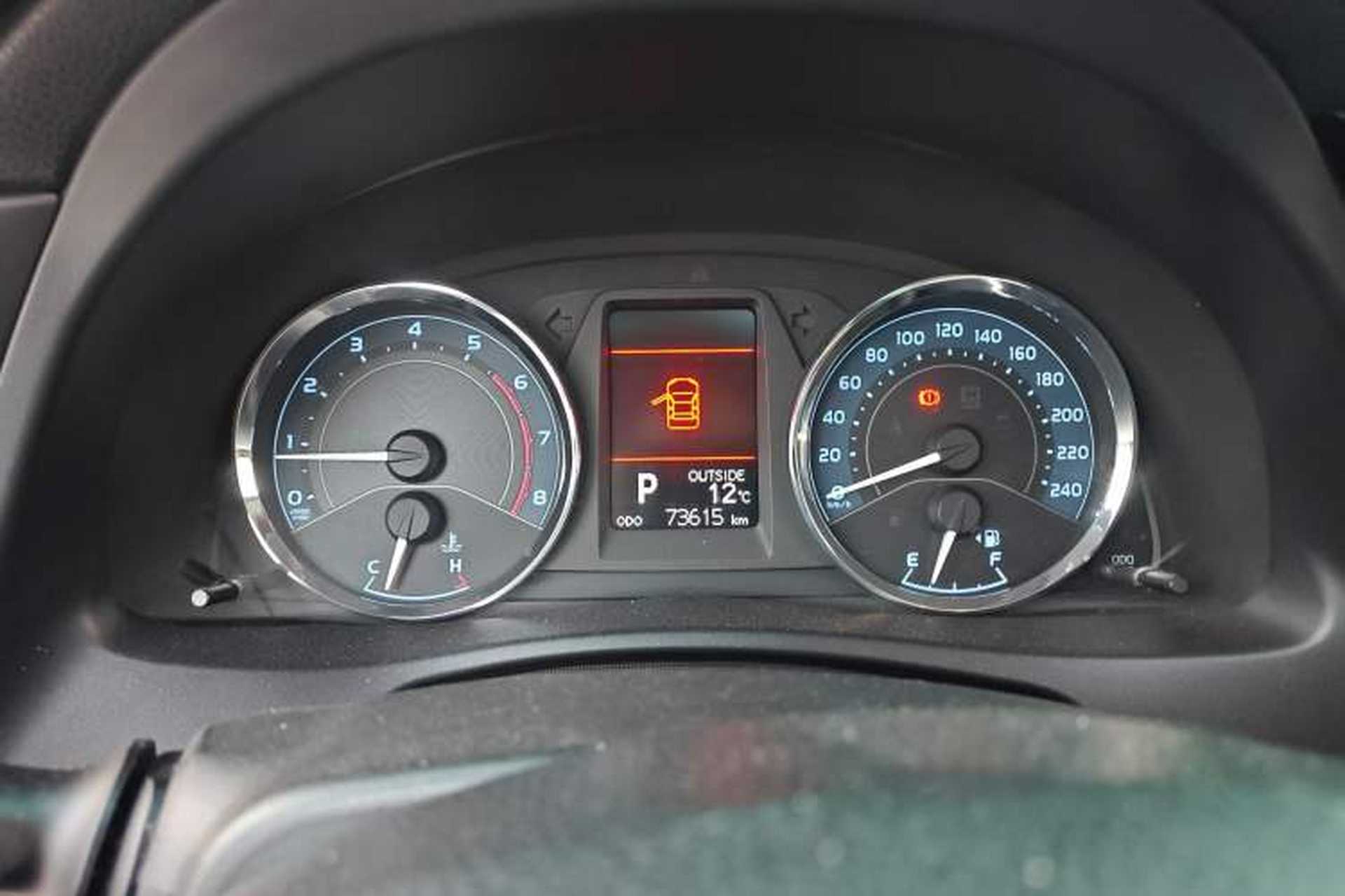 Used Toyota Corolla 2017 Revised Version 1.2T S-CVT GL-i Instrument Cluster