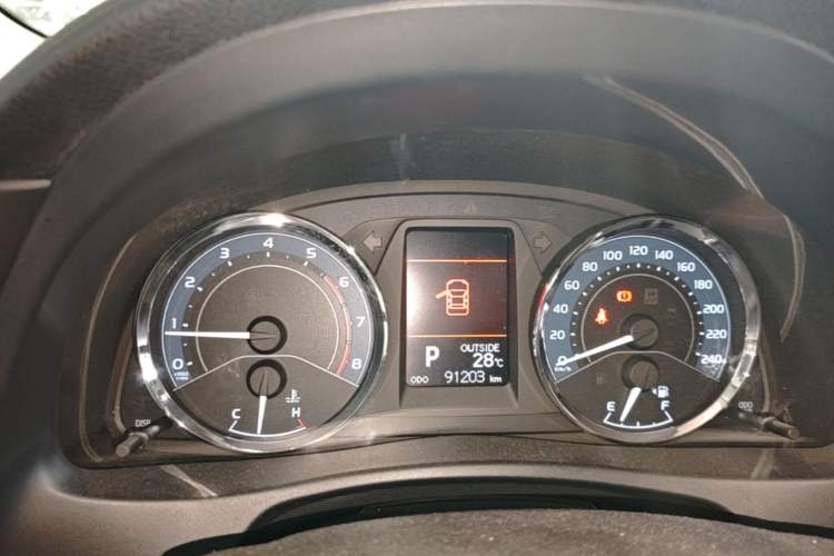 Used Toyota Corolla 2017 Revised Version 1.2T S-CVT GL-i Leather Edition Instrument Cluster