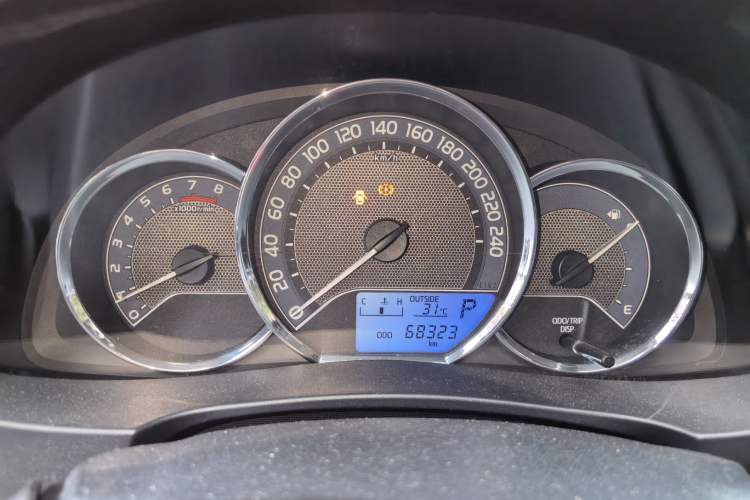 Used Toyota Corolla 2017 Revised Version 1.6L S-CVT GL Instrument Cluster
